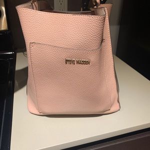 Pink Steve Madden Purse with gold